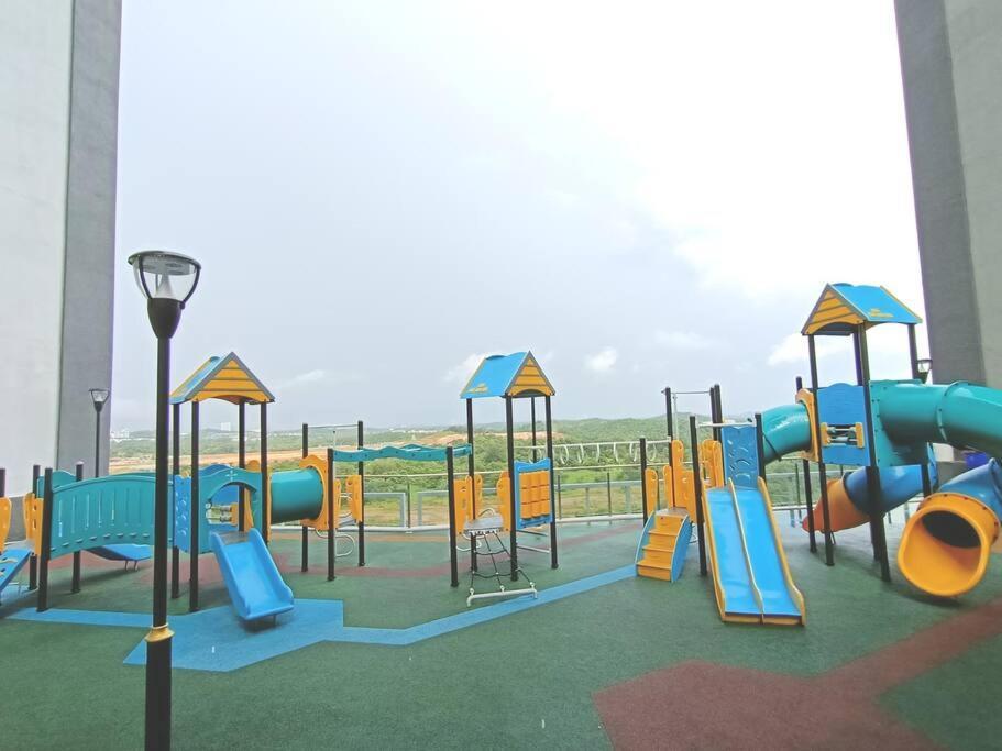D'Pristine 1Br Walking To Legoland Netflix By Stay Nusajaya  Bagian luar foto